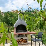 Slava Ferienhaus *